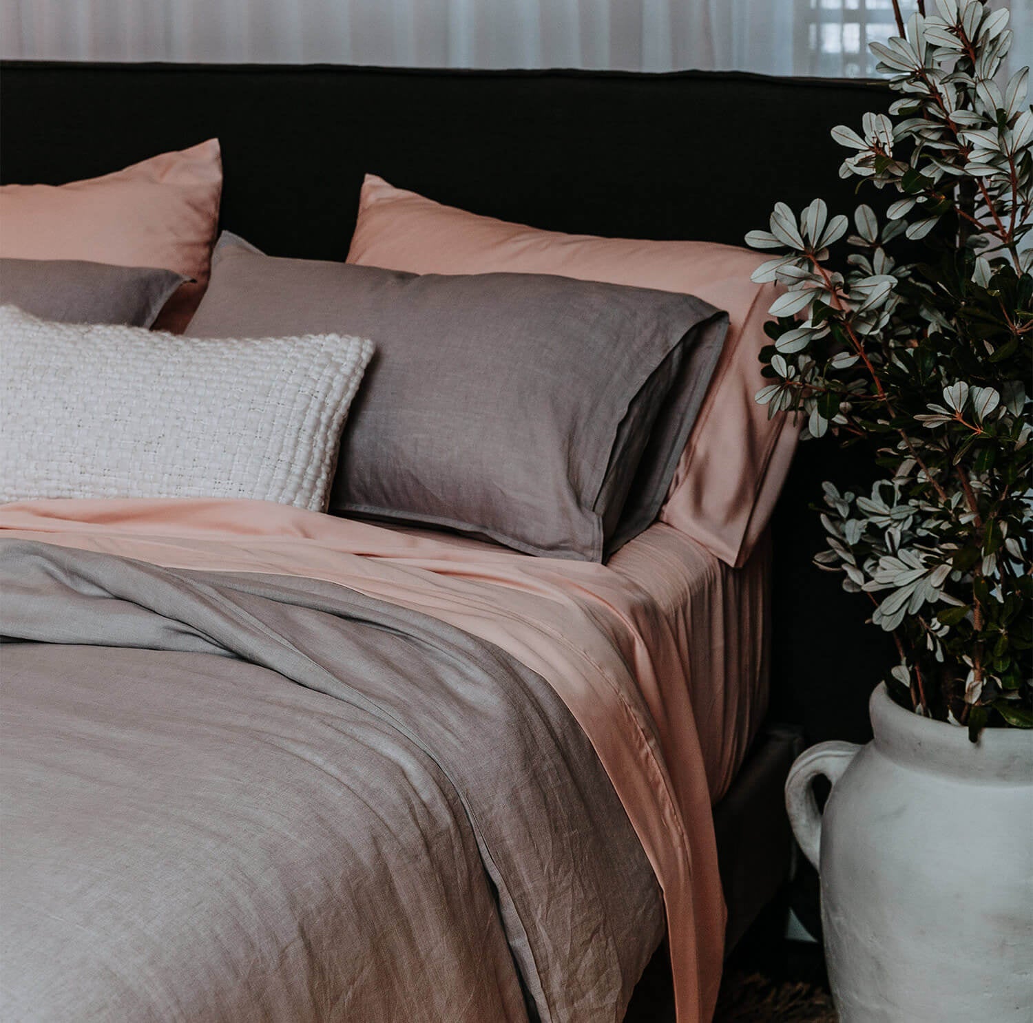 Bambi Sensitiva Embossed Micro Rich Pillow