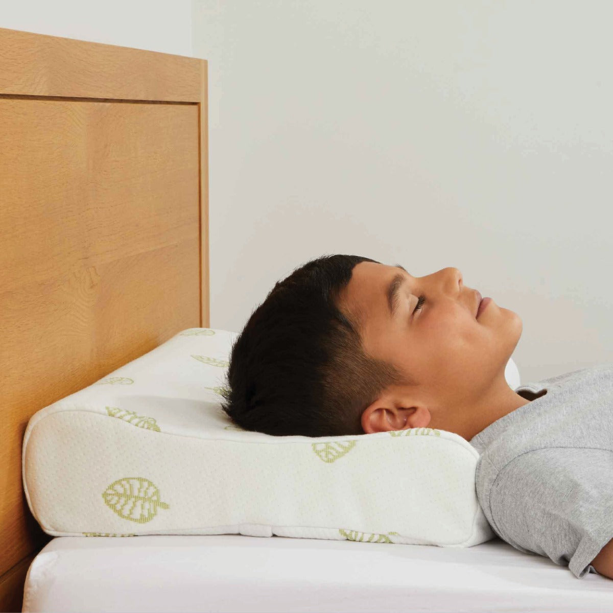 Therapeutic Pillow Naturelle Latex Childrens Pillow - 8 Years & Older