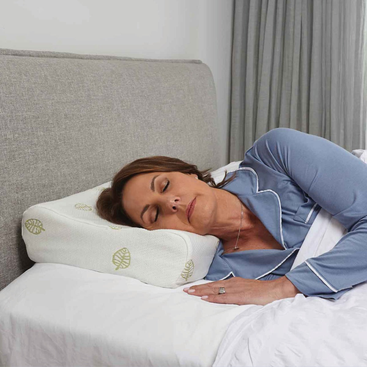 Therapeutic Pillow Naturelle Latex Pillow - Contoured, Adjustable