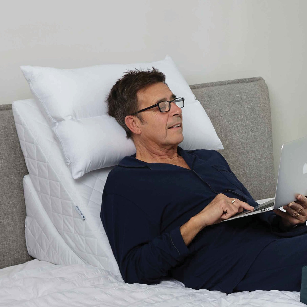 Therapeutic Pillow Sleepezy 2 Zone Pillow Adjustable Pillow