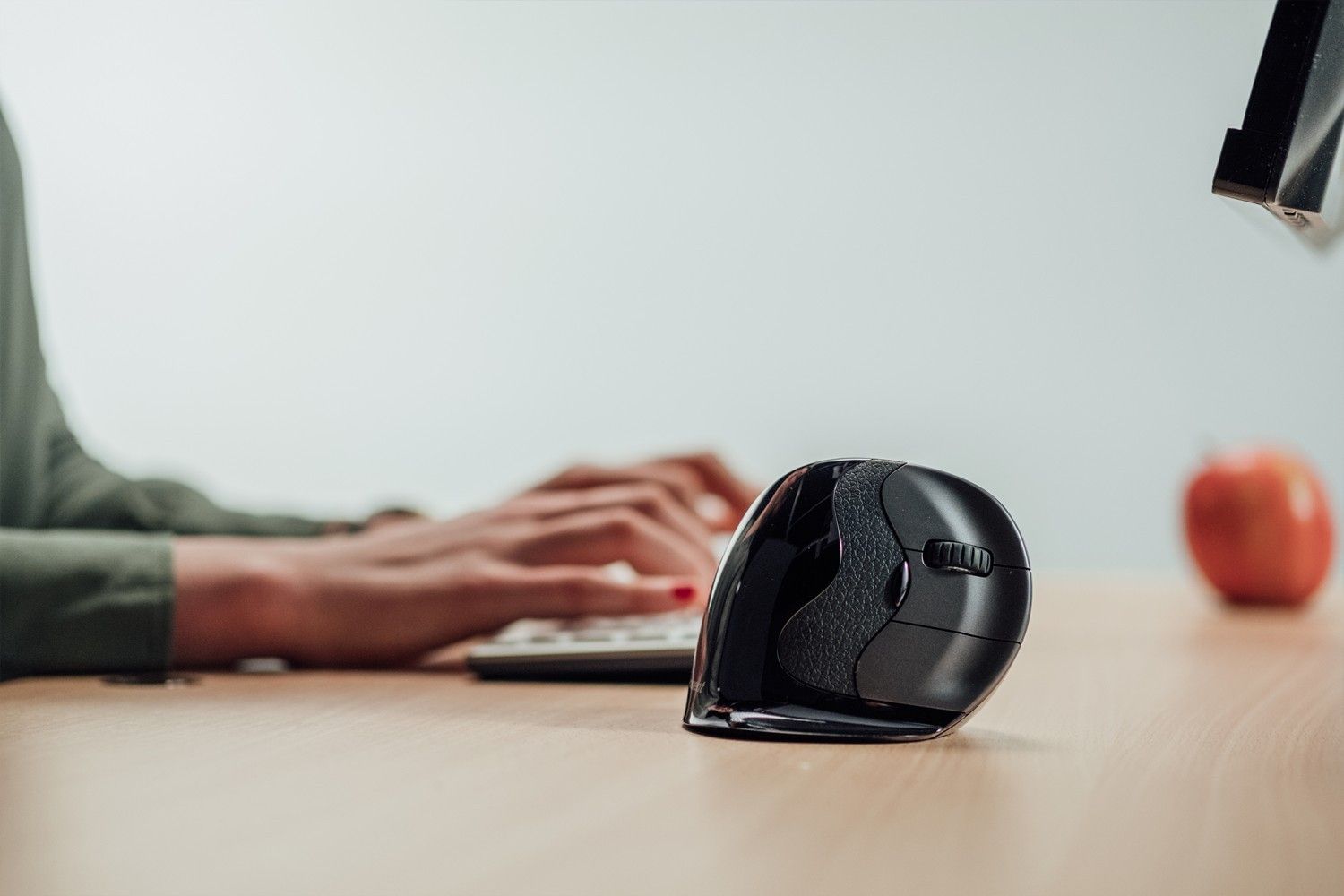 Evoluent VerticalMouse D Series