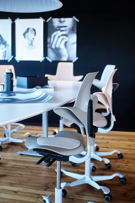 HÅG Capisco Puls  8020 Chair Ergonomic Saddle Seat