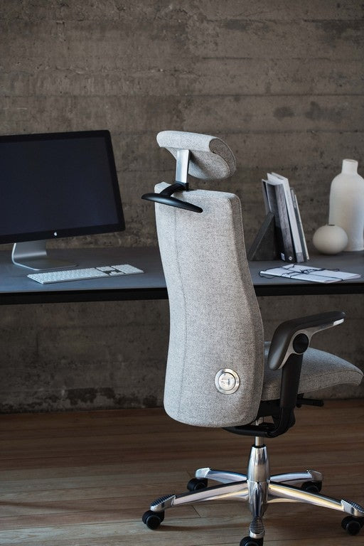 HÅG Tribute Office Chairs with Headrest