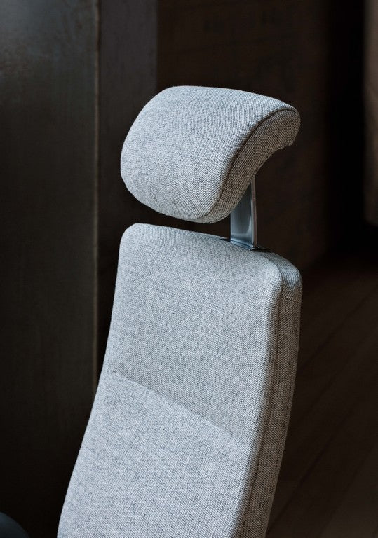 HÅG Tribute Office Chairs with Headrest