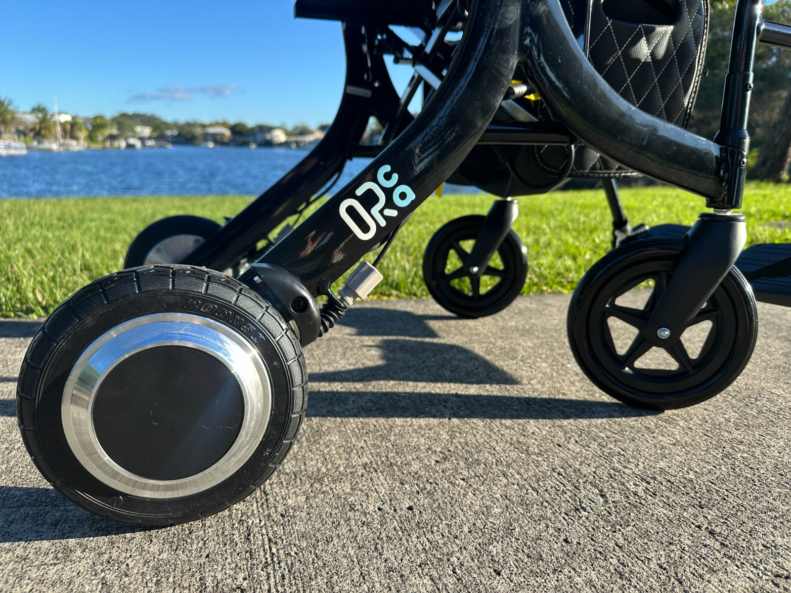 Orca Hybrid - Electric Walker & Electric Wheelchair - 3-in-1