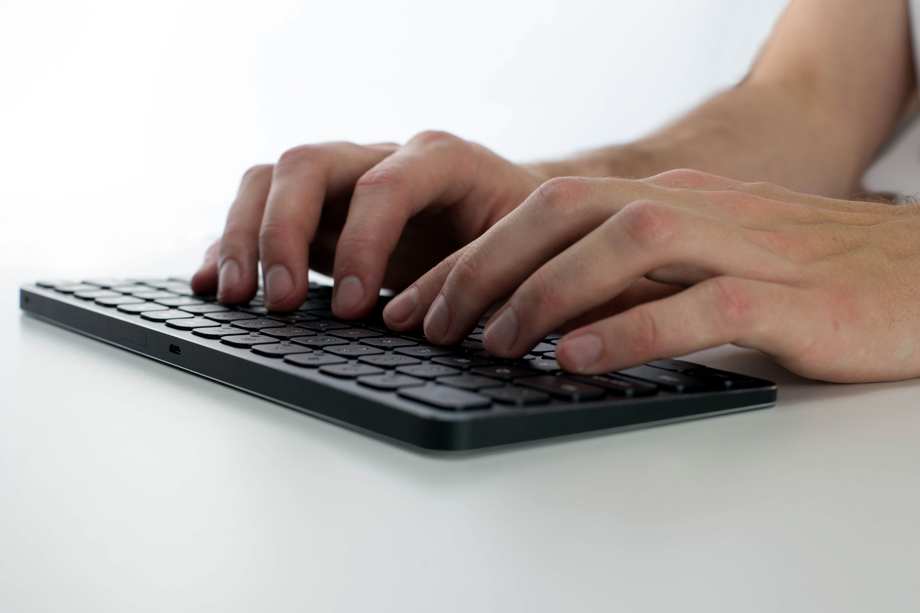 Ergoapt Compact Wireless Keyboard